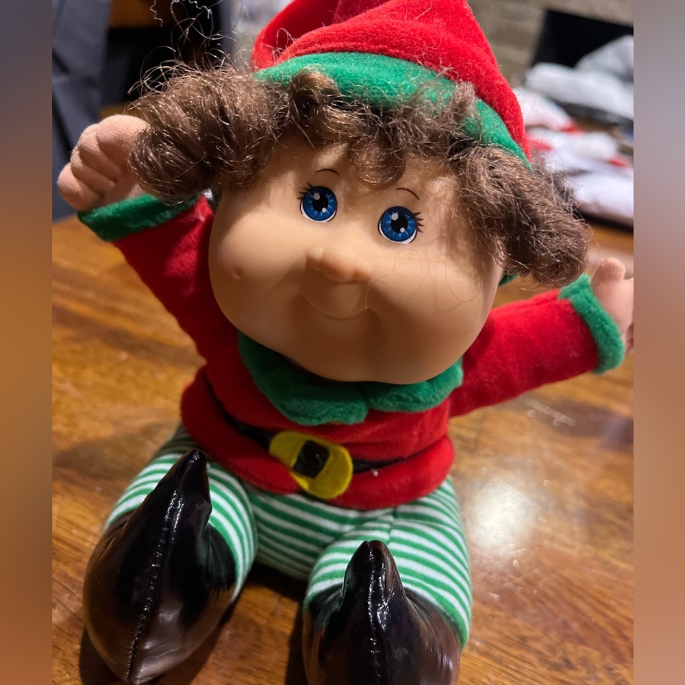 CPK cabbage patch kid Christmas holiday elf 9” 2008 great condition